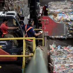 Qué es la economía circular y qué hacer con los residuos urbanos