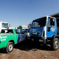 En Almirante Brown ya levantan la basura reciclable con camiones especiales