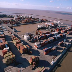 Dan de baja la licitación del puerto de Buenos Aires