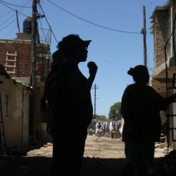 CABA: más de 400 mil personas viven en barrios populares según un informe de organizaciones sociales