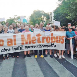 Crece el rechazo de los vecinos por el Metrobus de Alberdi y la Justicia interviene en el conflicto
