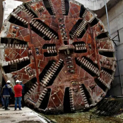 De súperproyecto a escombros de Milei: el peor final para la mega obra del Tren Sarmiento