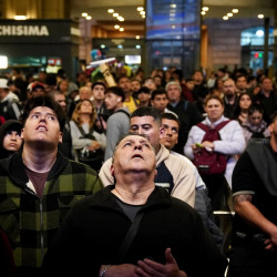 Viajar mal se convirtió en rutina: estrés, incertidumbre y horas perdidas por fallas y demoras en colectivos y trenes