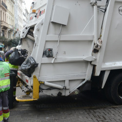 Higiene urbana en Buenos Aires: entre la basura acumulada, las multas de Macri