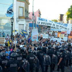 La Justicia porteña ordenó frenar los desalojos por supuesto peligro de derrumbe