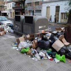 Jorge Macri licita la recolección de residuos reciclables y pone a los cartoneros a competir con empresas